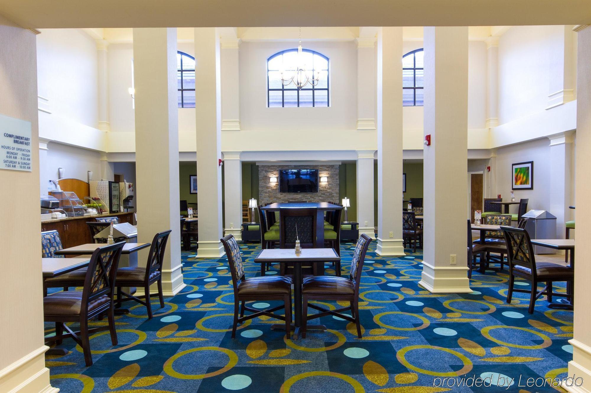 Holiday Inn Express Hotel & Suites Montgomery Boyd-Cooper Parkway By Ihg Exterior photo