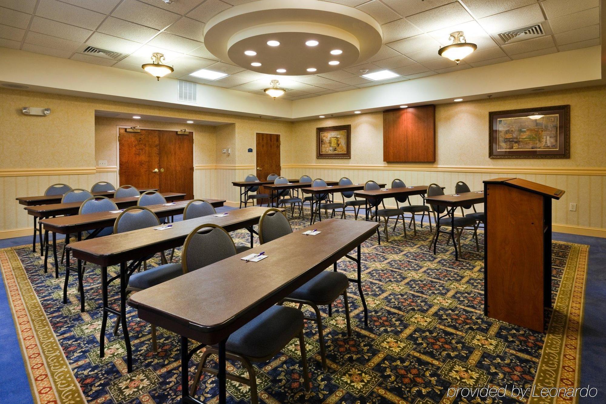 Holiday Inn Express Hotel & Suites Montgomery Boyd-Cooper Parkway By Ihg Facilities photo