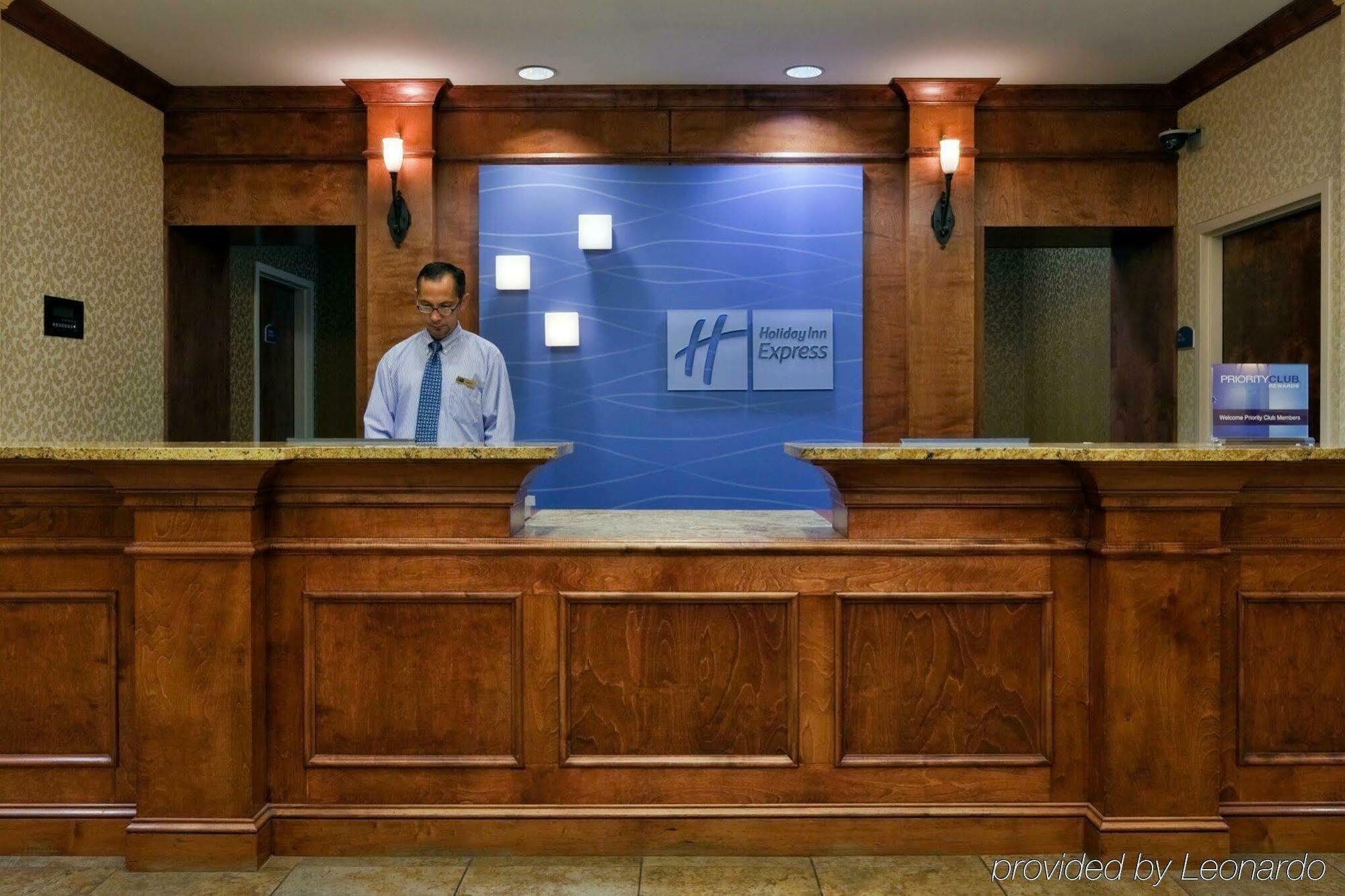 Holiday Inn Express Hotel & Suites Montgomery Boyd-Cooper Parkway By Ihg Interior photo