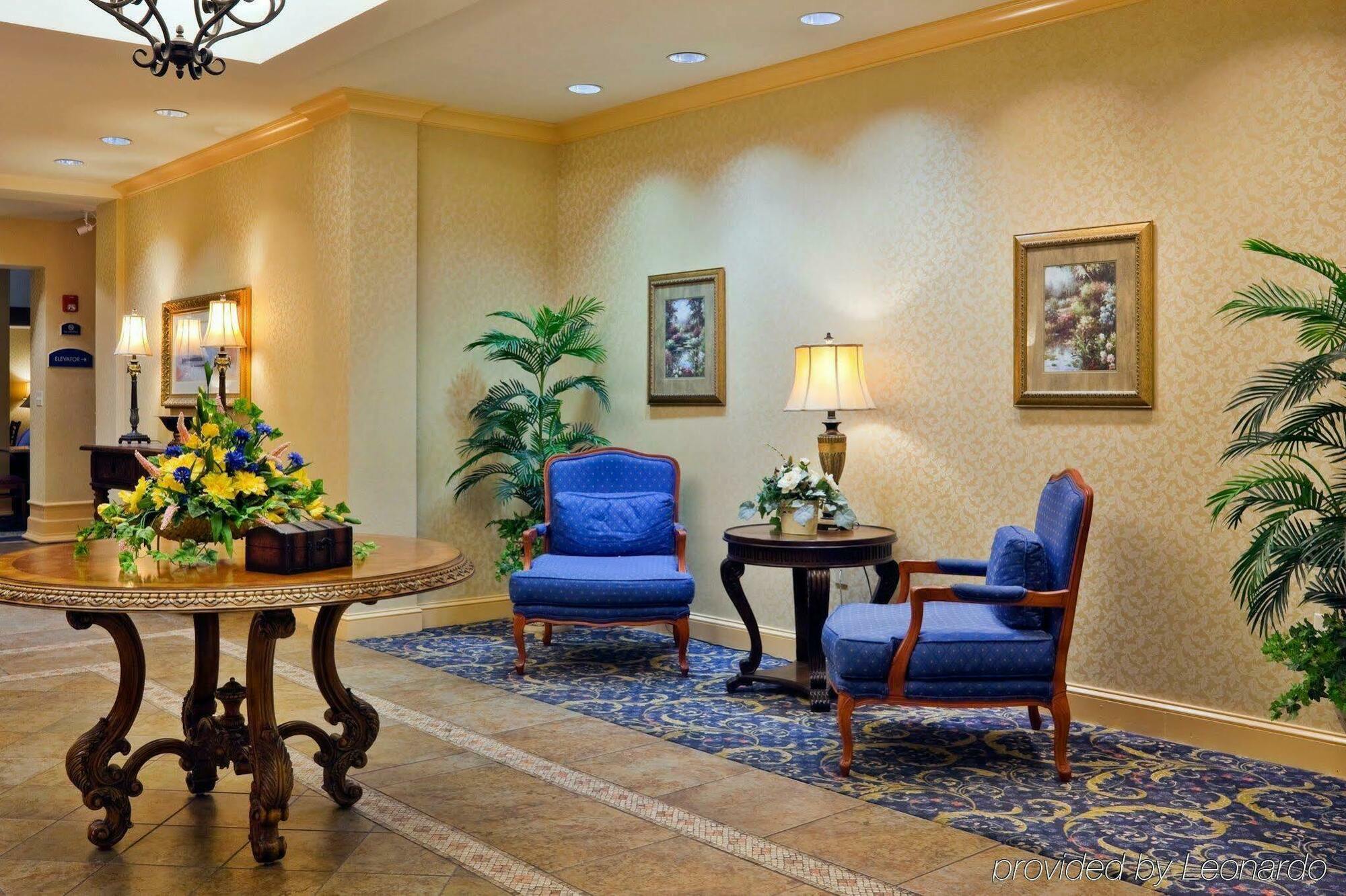 Holiday Inn Express Hotel & Suites Montgomery Boyd-Cooper Parkway, An Ihg Hotel Interior photo