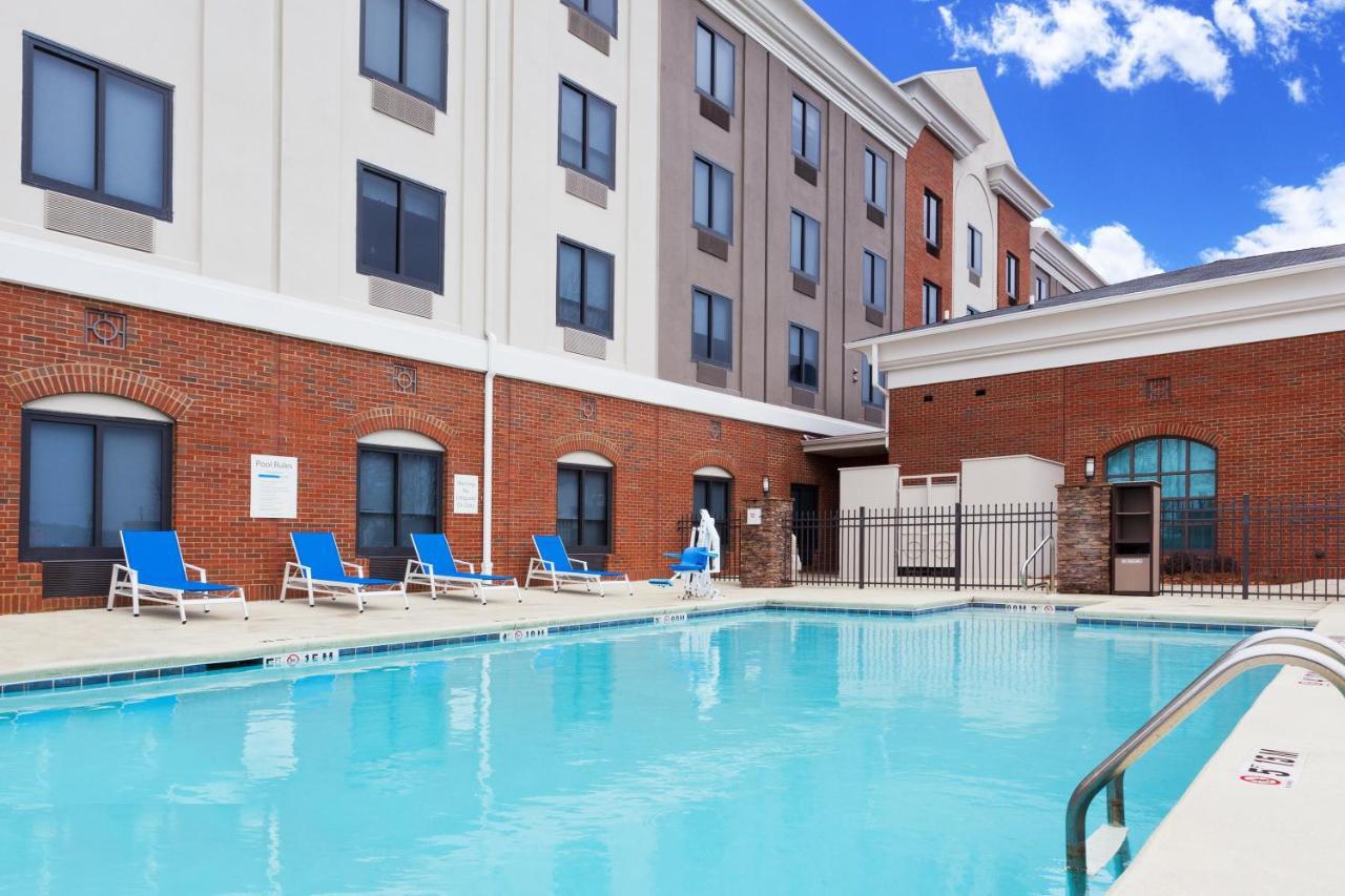 Holiday Inn Express Hotel & Suites Montgomery Boyd-Cooper Parkway By Ihg Exterior photo