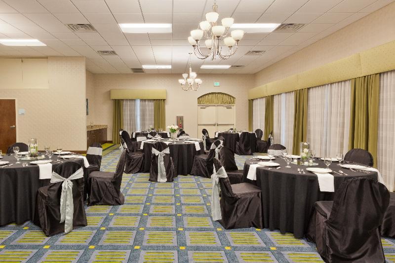 Holiday Inn Express Hotel & Suites Montgomery Boyd-Cooper Parkway By Ihg Exterior photo