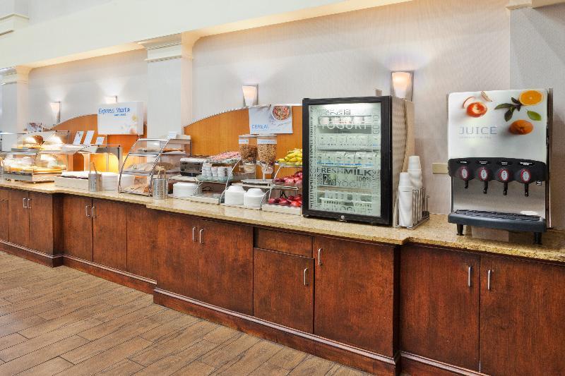 Holiday Inn Express Hotel & Suites Montgomery Boyd-Cooper Parkway By Ihg Exterior photo